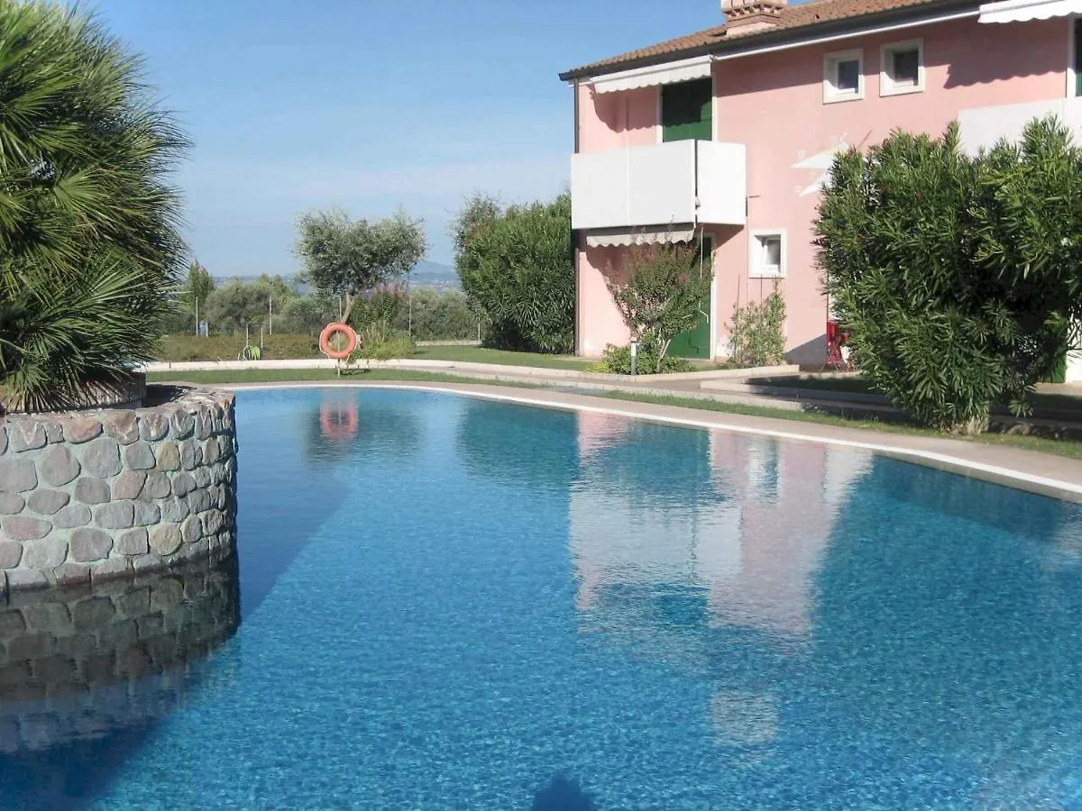 Apartment In Lazise/Gardasee 21982 Italy